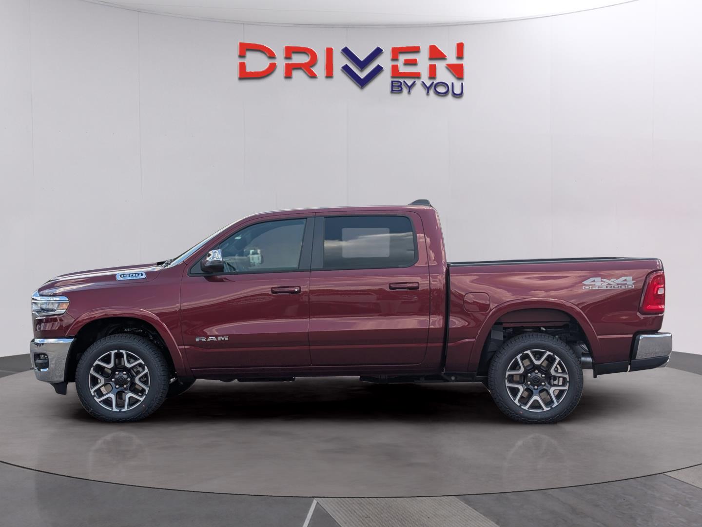 2026 Ram 1500 Laramie photo 2