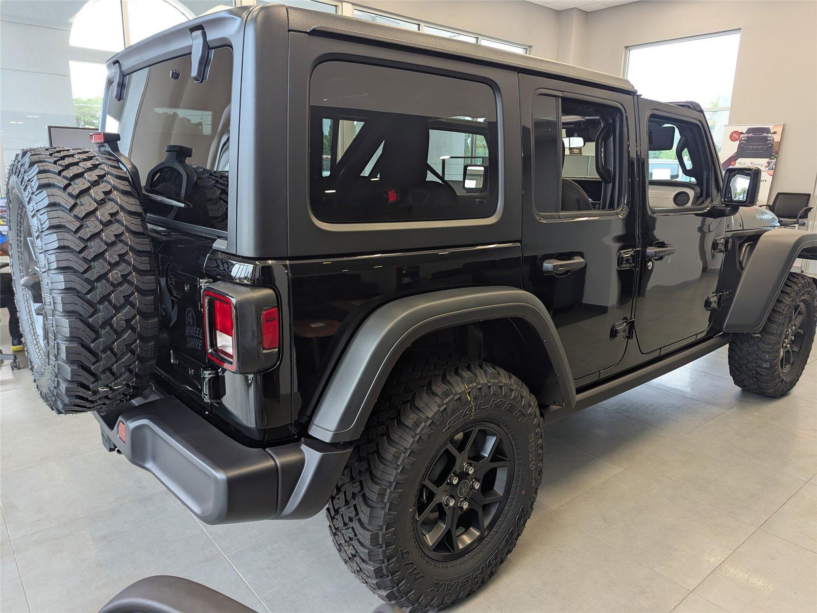 2025 Jeep Wrangler Willys photo 5
