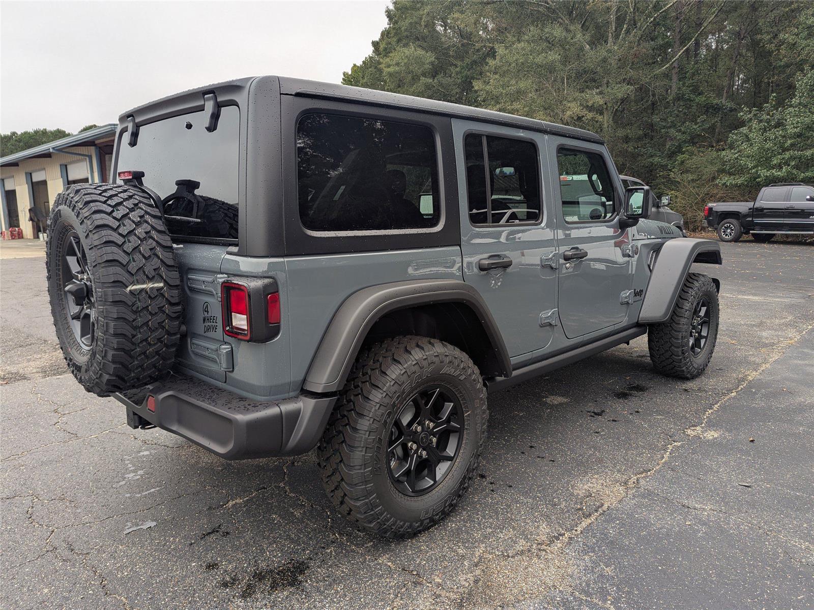 2025 Jeep Wrangler Willys photo 5