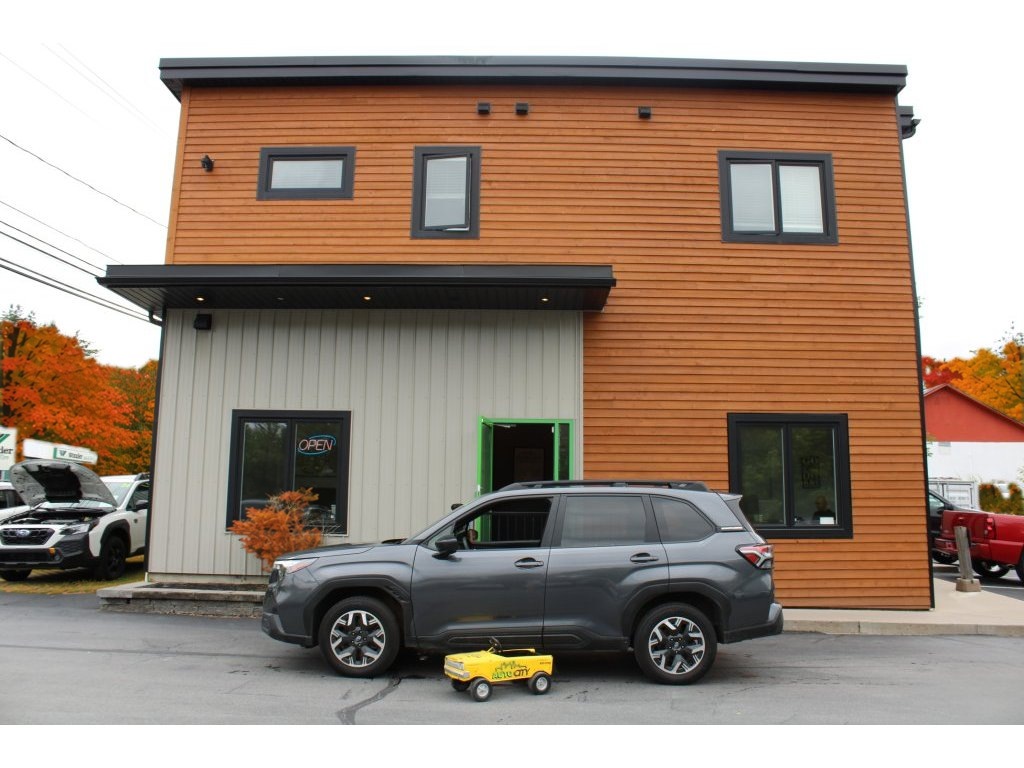 2025 Subaru Forester Convenience AWD