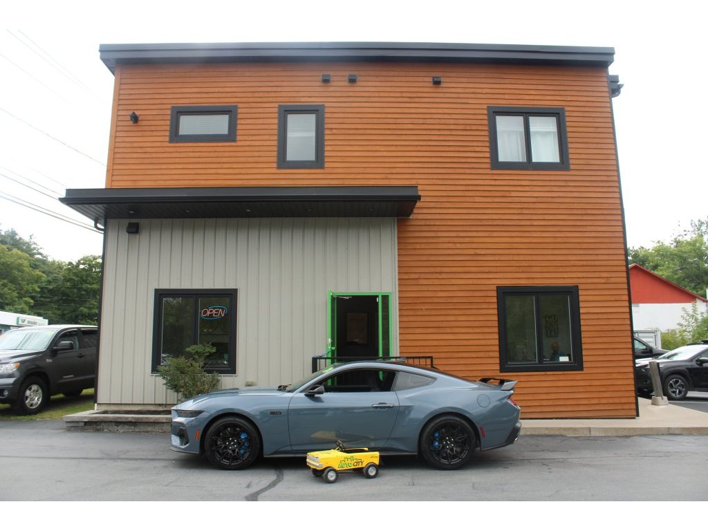 Vapour Blue Metallic 2024 Ford Mustang Coupe Rear-Wheel Drive