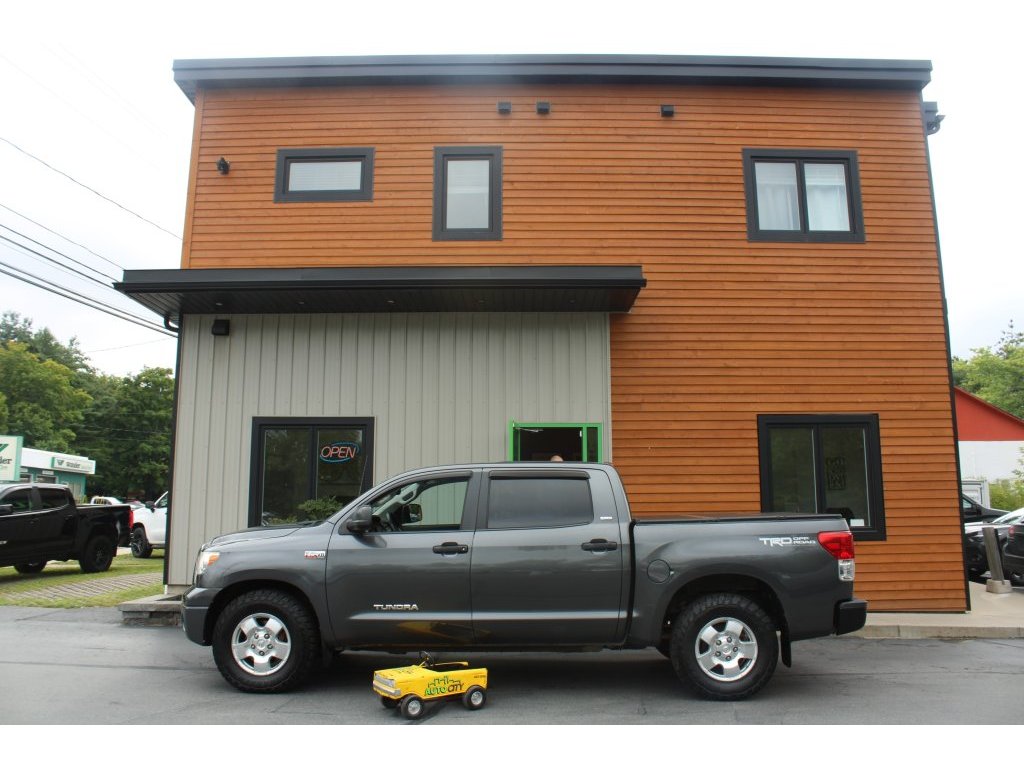 Gray (Magnetic Grey Metallic) 2013 Toyota Tundra Pickup Truck Four-Wheel Drive Automatic
