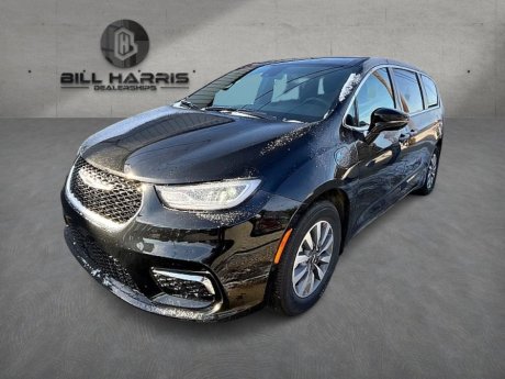 2025 Chrysler Pacifica Hybrid Select 