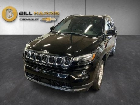 2023 Jeep Compass Latitude Lux 