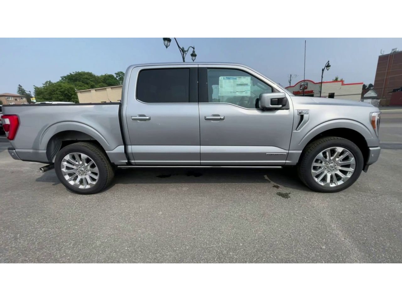 2023 Ford F-150 Limited - 20812 Mobile Image 8