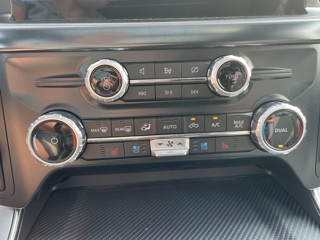 2023 Ford F-150 - 20812 Full Image 19