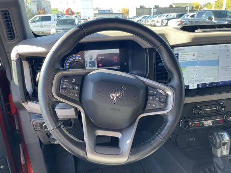 2022 Ford Bronco - P20945 Image 14