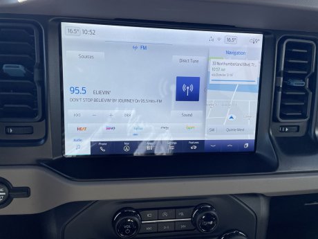 2022 Ford Bronco - P20945 Image 16