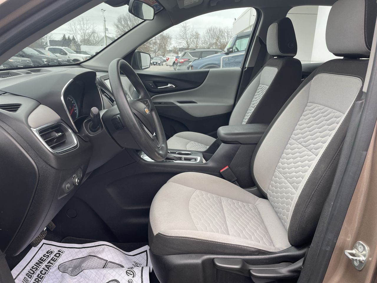 2018 Chevrolet Equinox Ls - P21032 Mobile Image 10