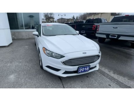 2018 Ford Fusion - P21087 Image 3