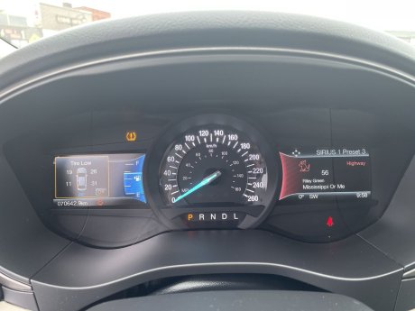 2018 Ford Fusion - P21087 Image 15