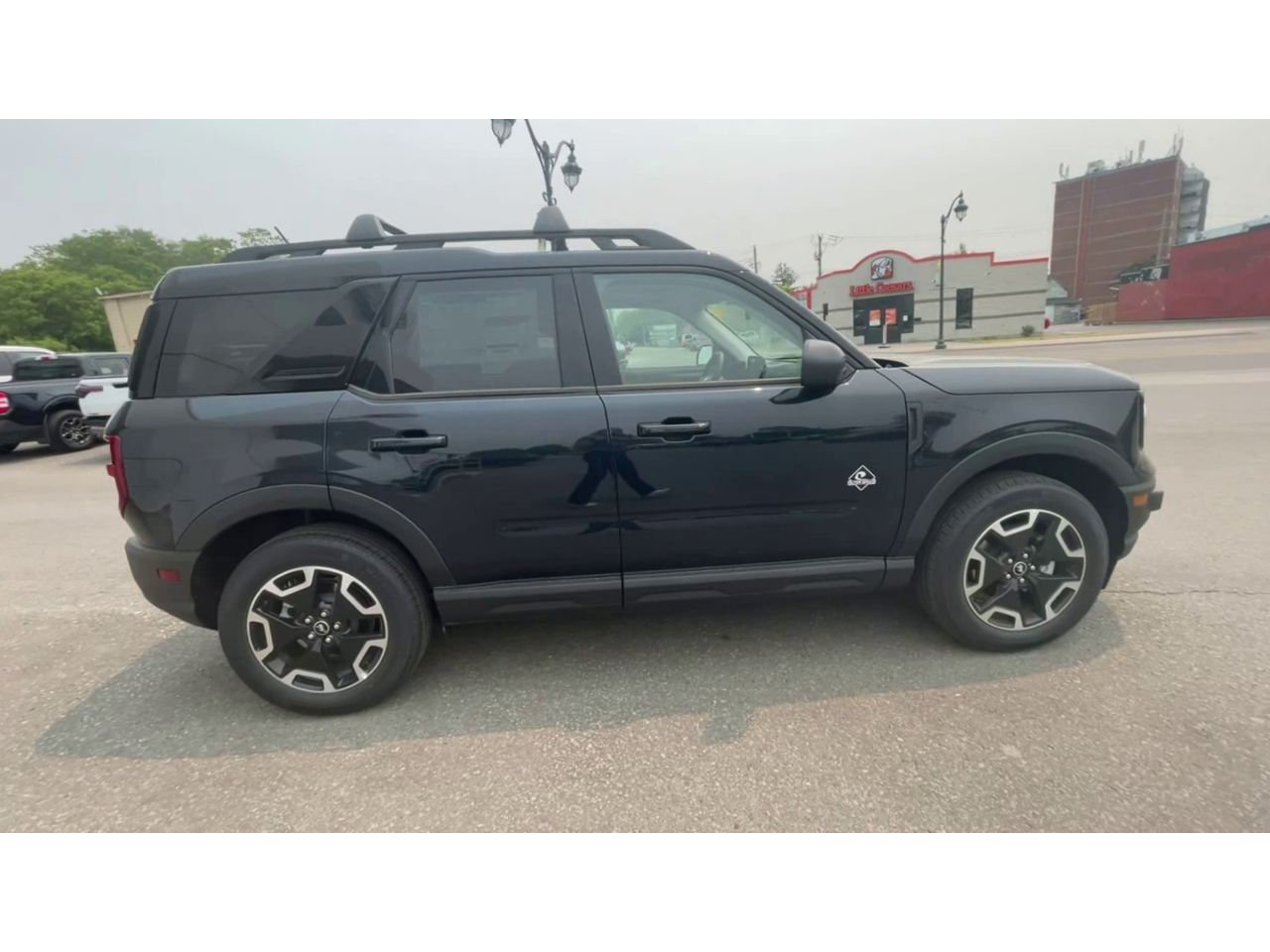 2023 Ford Bronco Sport Outer Banks - 21112 Mobile Image 8