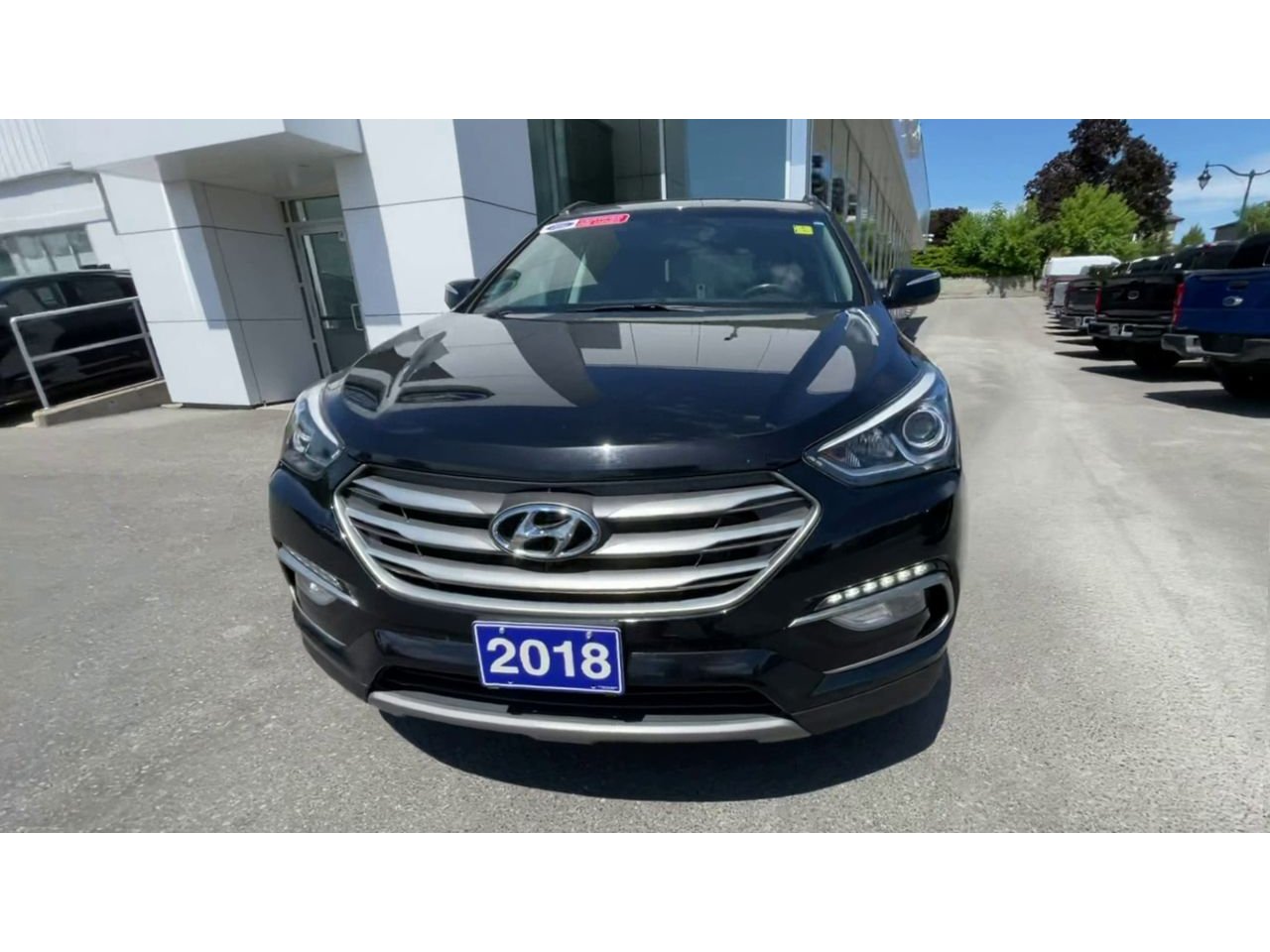 2018 Hyundai Santa Fe Sport Premium - P21167 Mobile Image 2