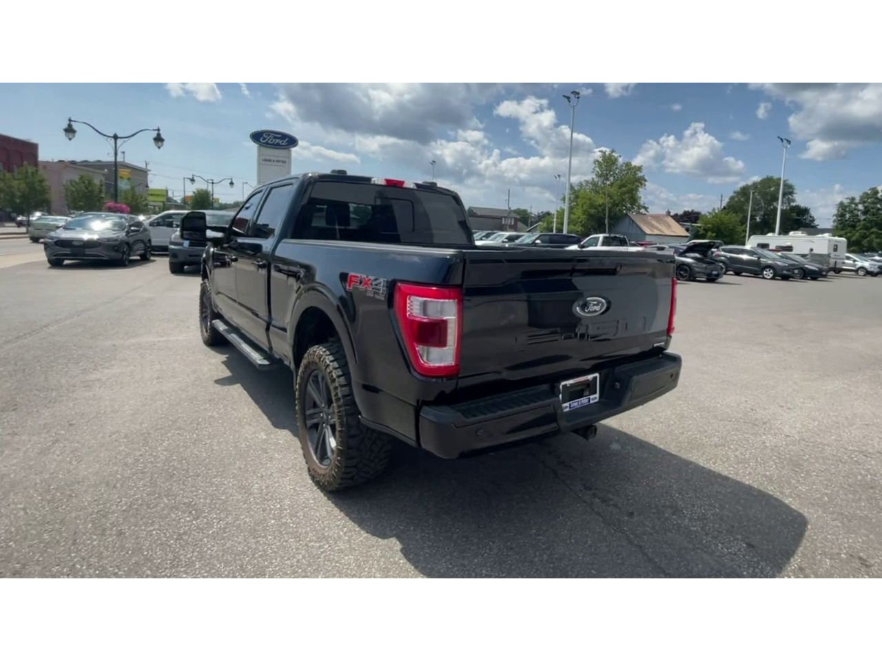 2022 Ford F-150 Lariat - 21055A Mobile Image 6