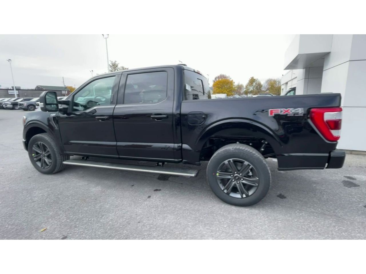 2023 Ford F-150 Lariat - 21479 Mobile Image 6