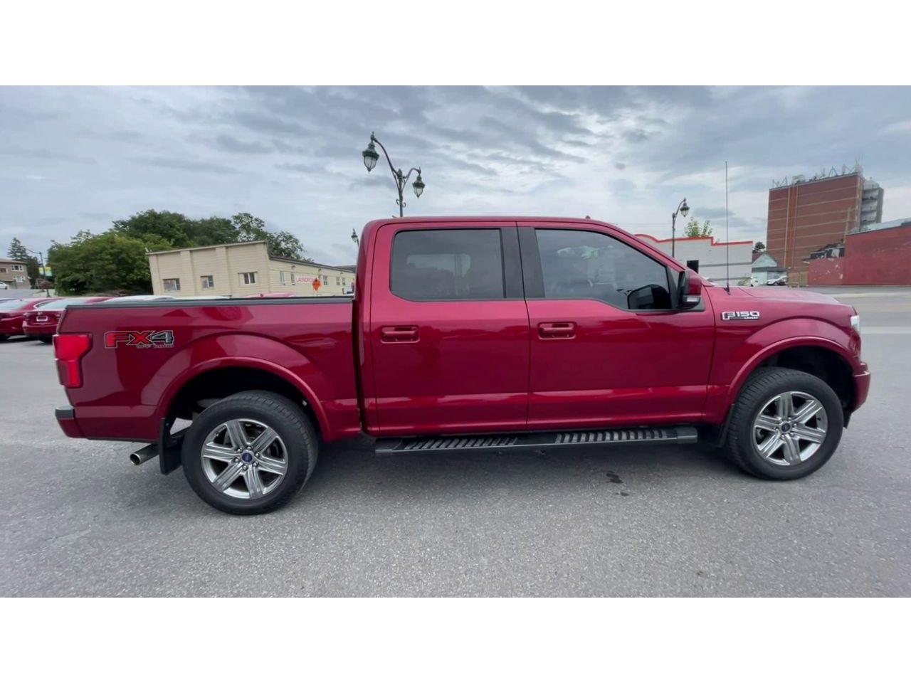 2018 Ford F-150 Lariat - 21176AA Mobile Image 8