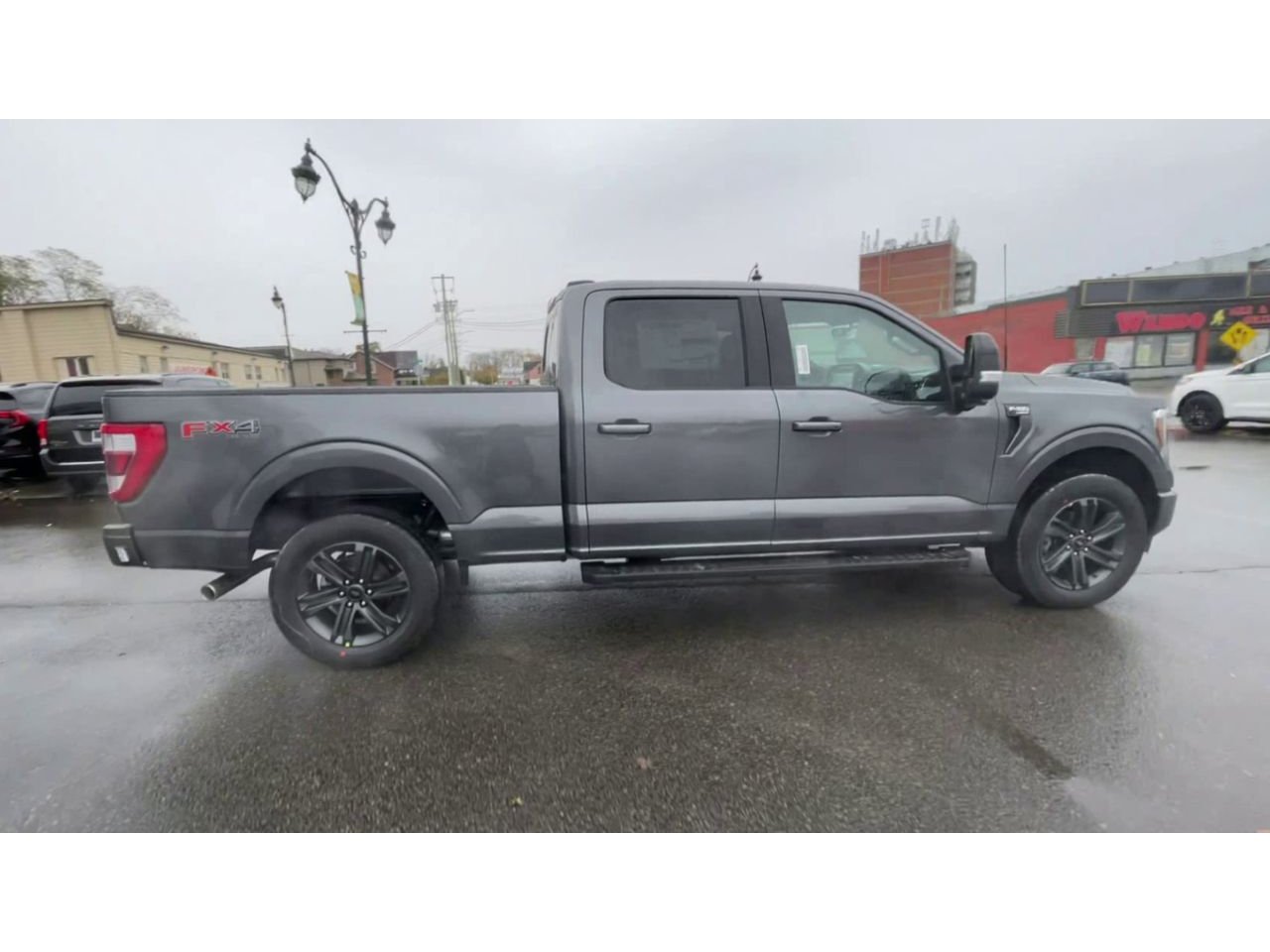 2023 Ford F-150 Lariat - 21478 Mobile Image 8