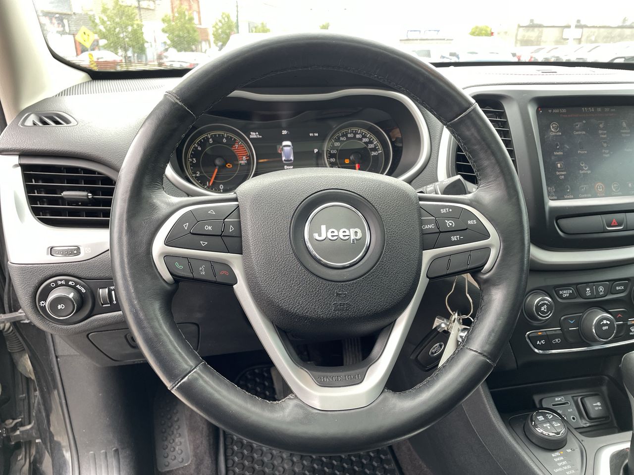 2016 Jeep Cherokee - P21241A Full Image 14