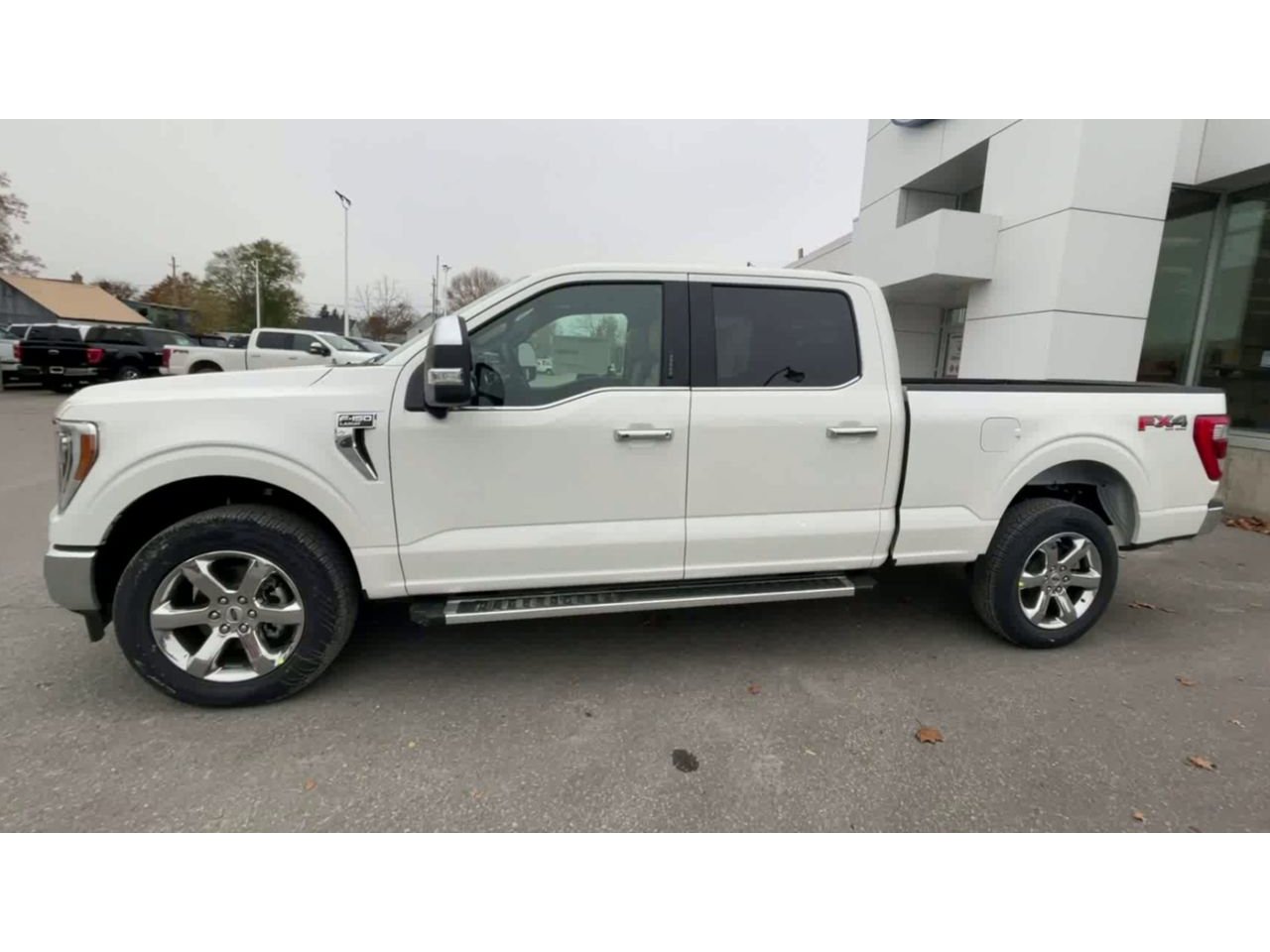2023 Ford F-150 Lariat - 21498 Mobile Image 4