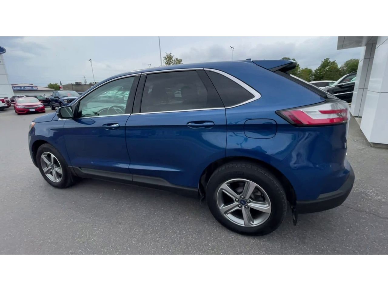 2020 Ford Edge Sel - P21359 Mobile Image 5