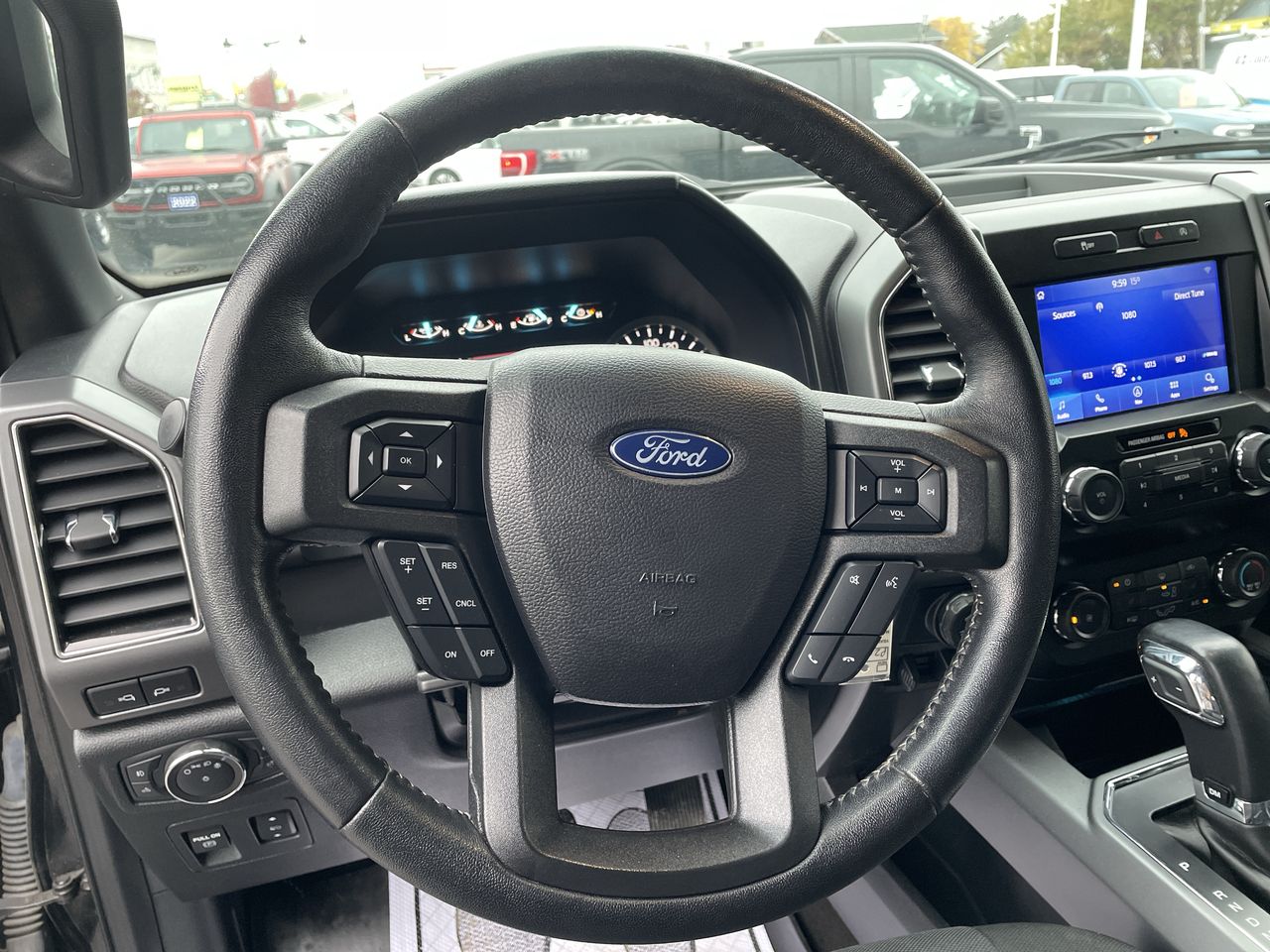 2020 Ford F-150 XLT - P21432 Mobile Image 13