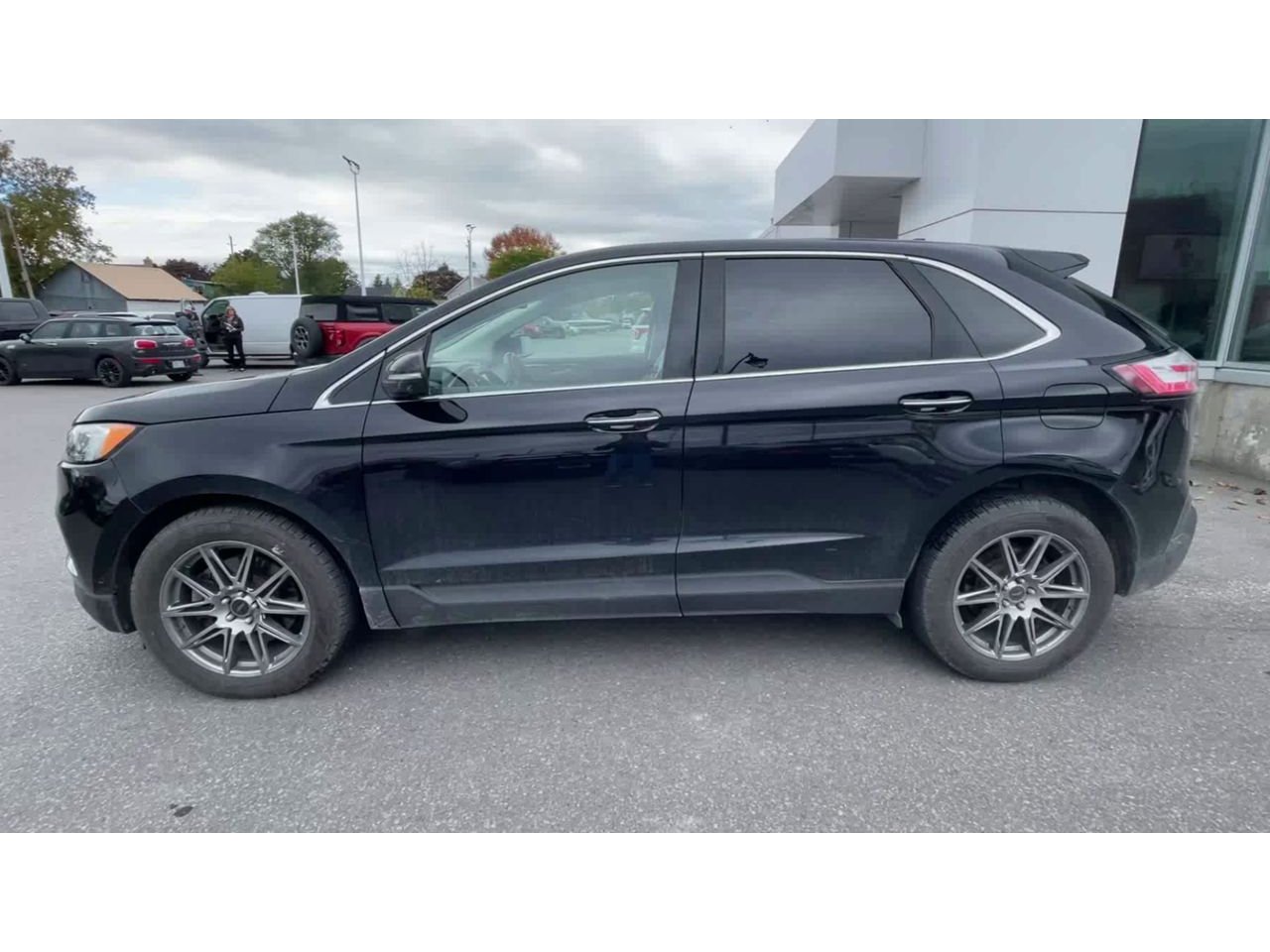 2020 Ford Edge - P21357A Full Image 5