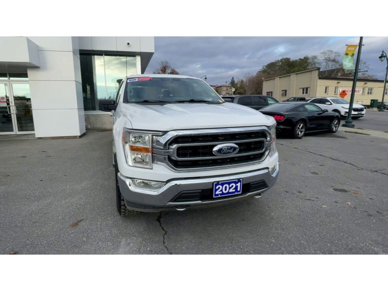 2021 Ford F-150 XLT - 21385A Mobile Image 2