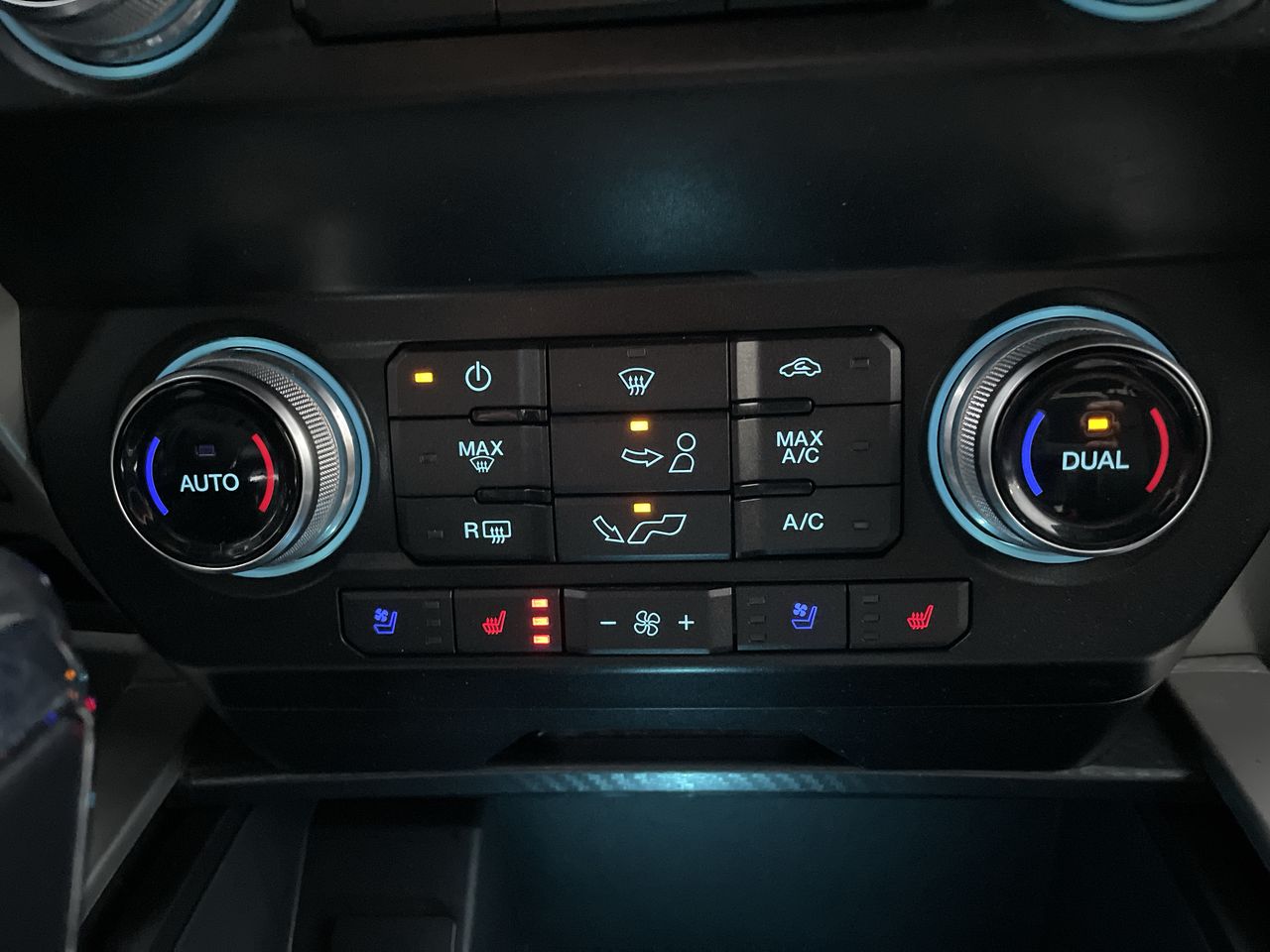 2019 Ford F-150 Lariat - 21440A Mobile Image 18