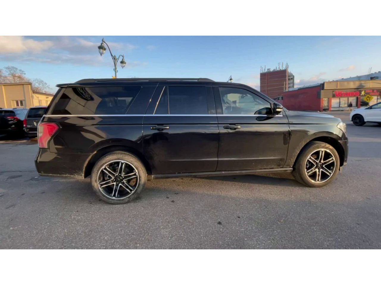 2021 Ford Expedition Limited Max - 21452B Mobile Image 8