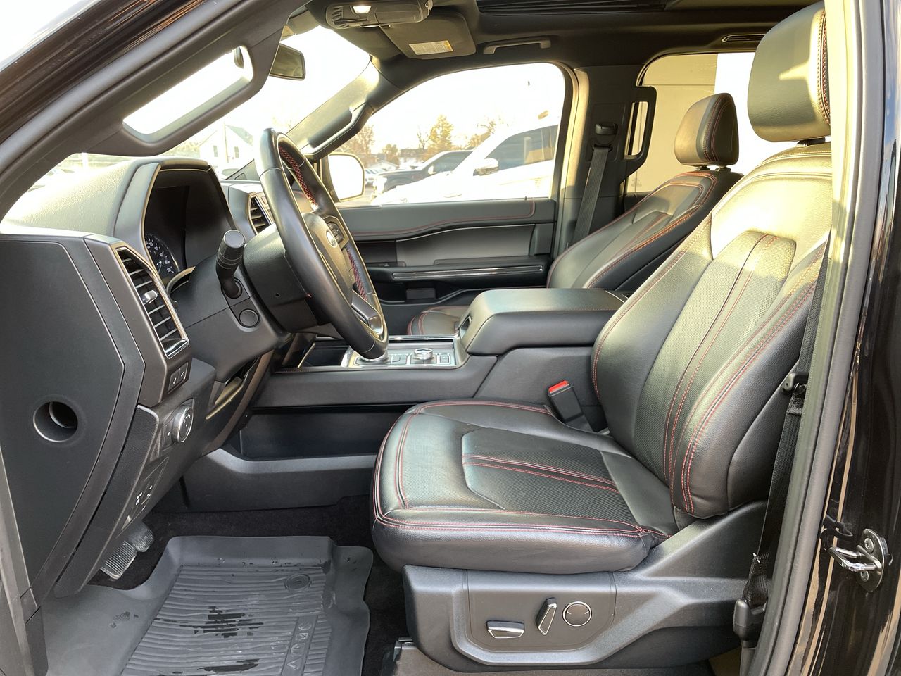 2021 Ford Expedition - 21452B Full Image 11