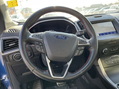 2020 Ford Edge - P21541 Image 14