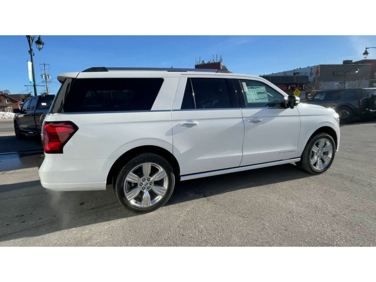2024 Ford Expedition Platinum Max - 21651 Mobile Image 8