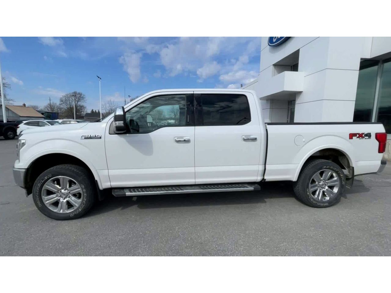 2019 Ford F-150 Lariat - 21510A Mobile Image 4