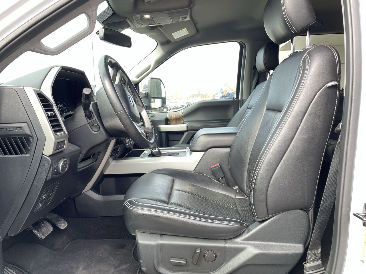 2019 Ford F-150 Lariat - 21510A Mobile Image 10