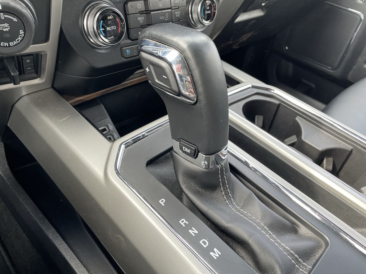 2019 Ford F-150 Lariat - 21510A Mobile Image 19