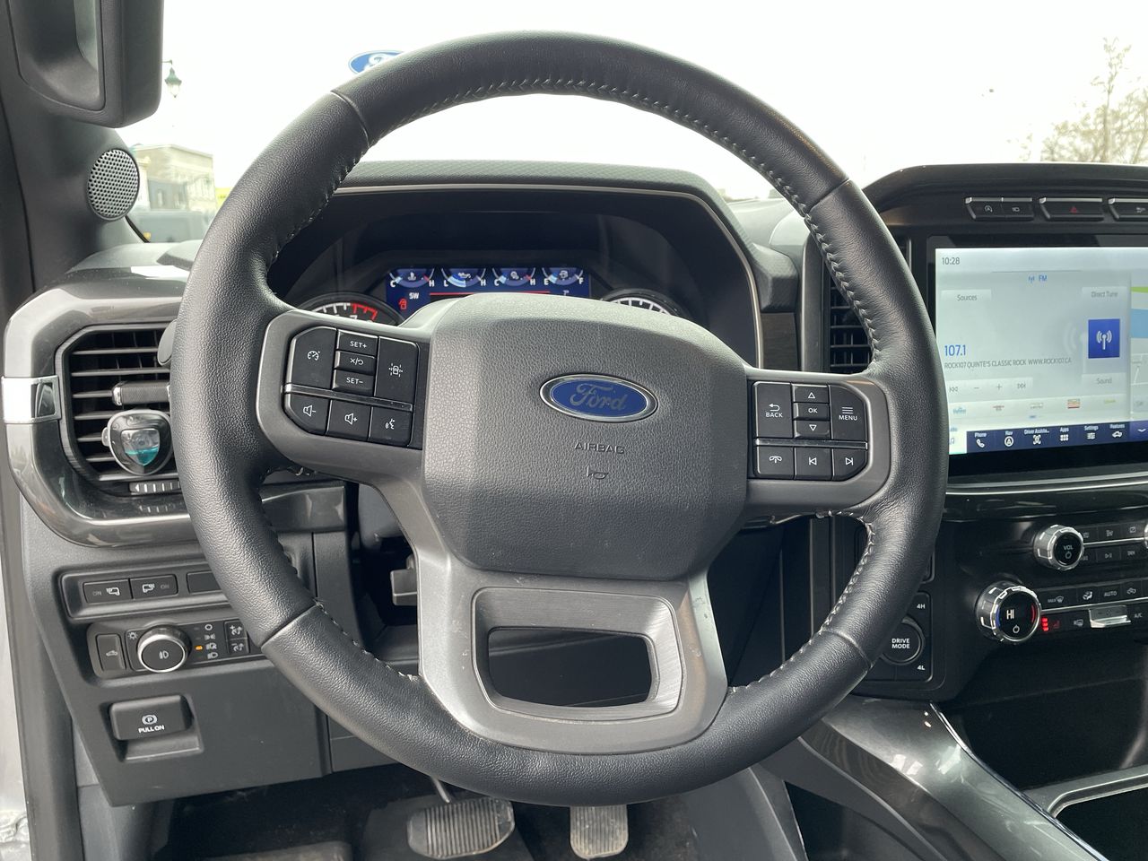 2021 Ford F-150 XLT - P21781 Mobile Image 13