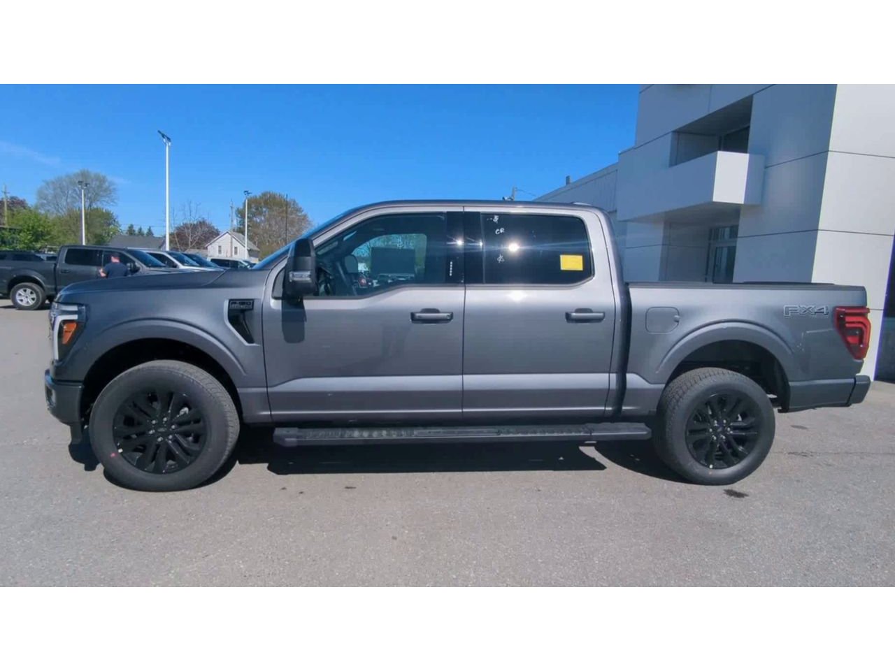2024 Ford F-150 Lariat - 21858 Mobile Image 4