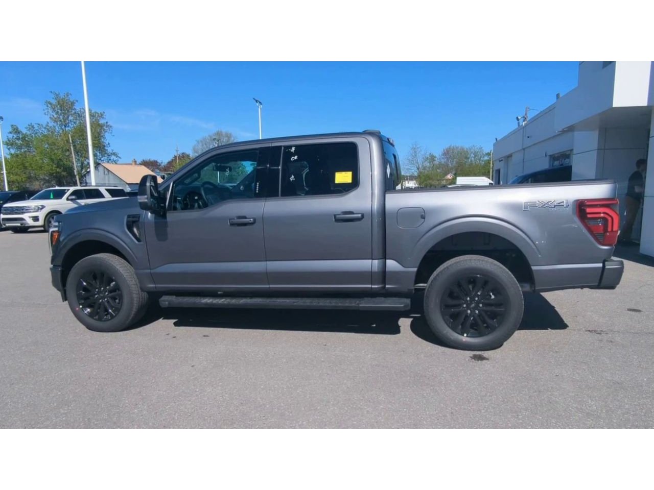 2024 Ford F-150 Lariat - 21858 Mobile Image 5