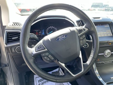 2019 Ford Edge - P21809 Image 14