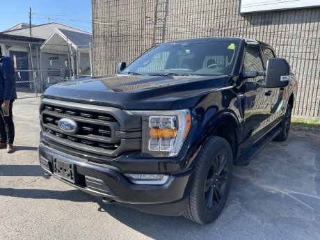 2022 Ford F-150 XLT | TONNEAU | TOW MIRRORS 