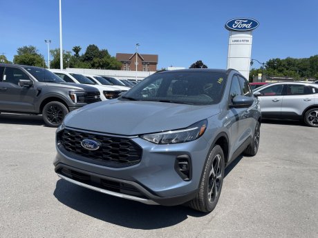 2025 Ford Escape St Select 