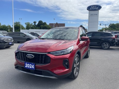 2024 Ford Escape Platinum 