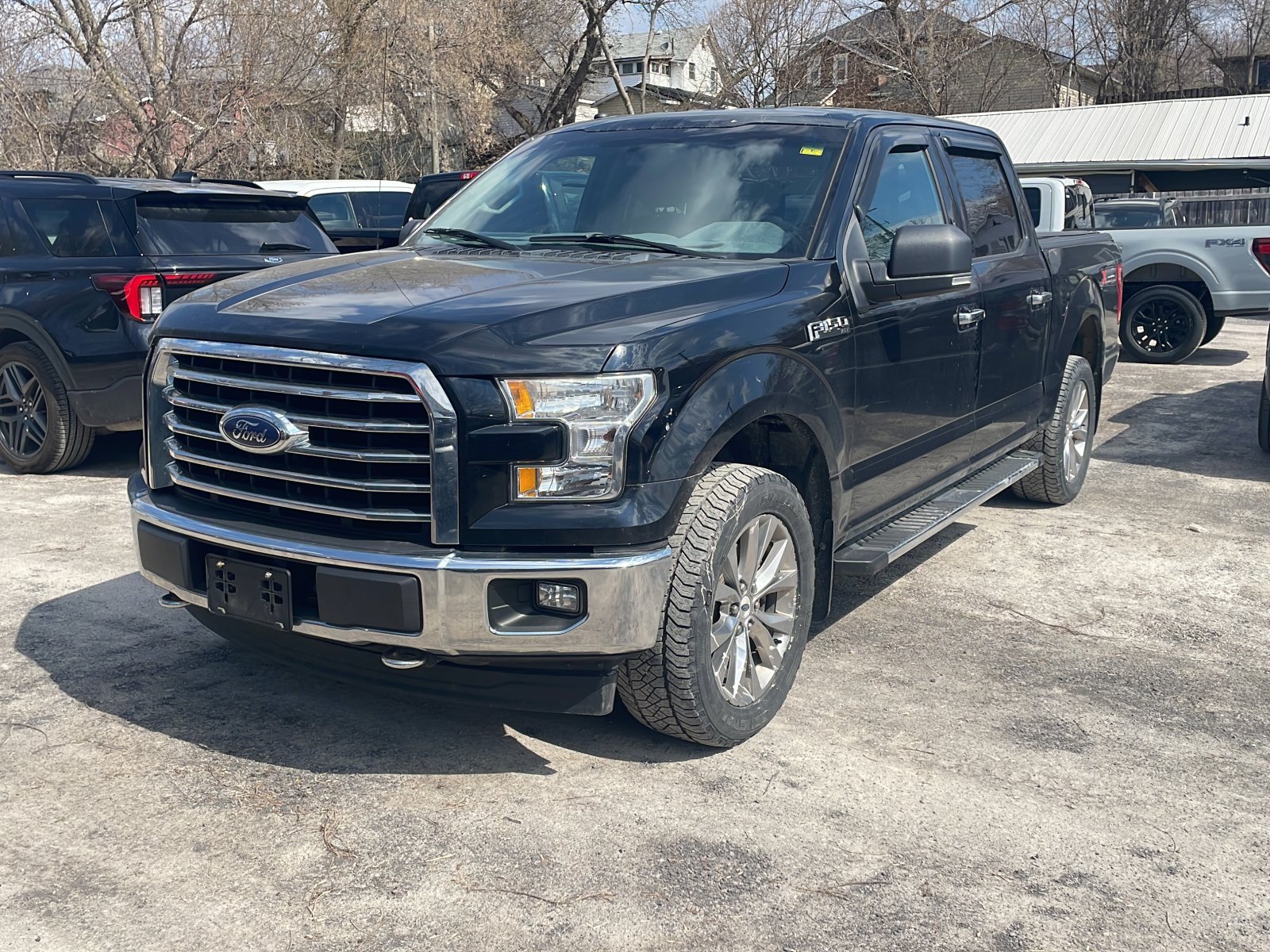Ford F-150 XLT SuperCrew 4WD 2017