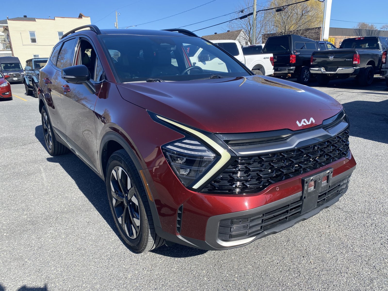 2023 Kia Sportage X-Line Limited AWD with Green Interior