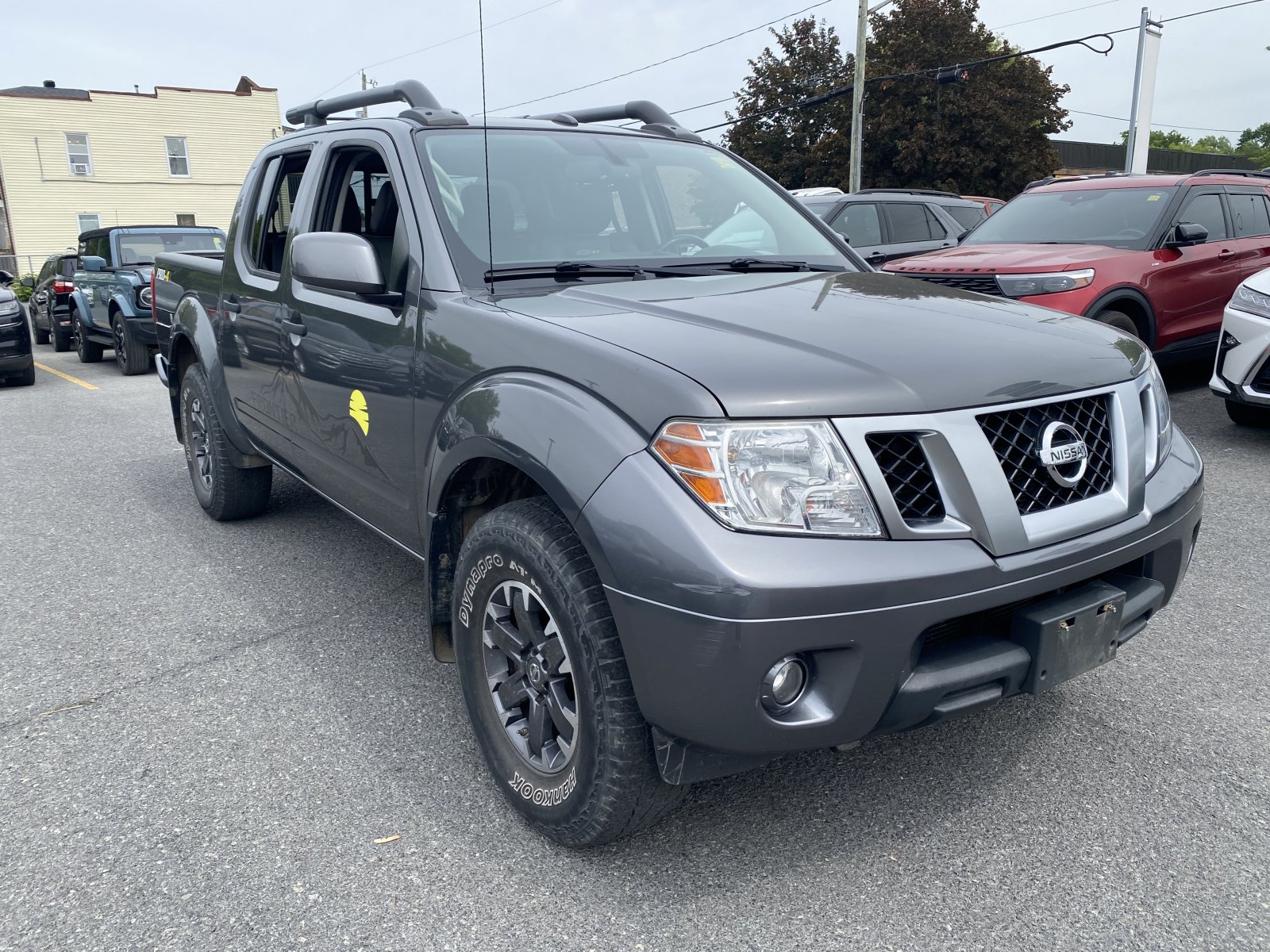 Gray 2019 Nissan Frontier PRO-4X Crew Cab 4WD Pickup Truck Four-Wheel Drive Automatic