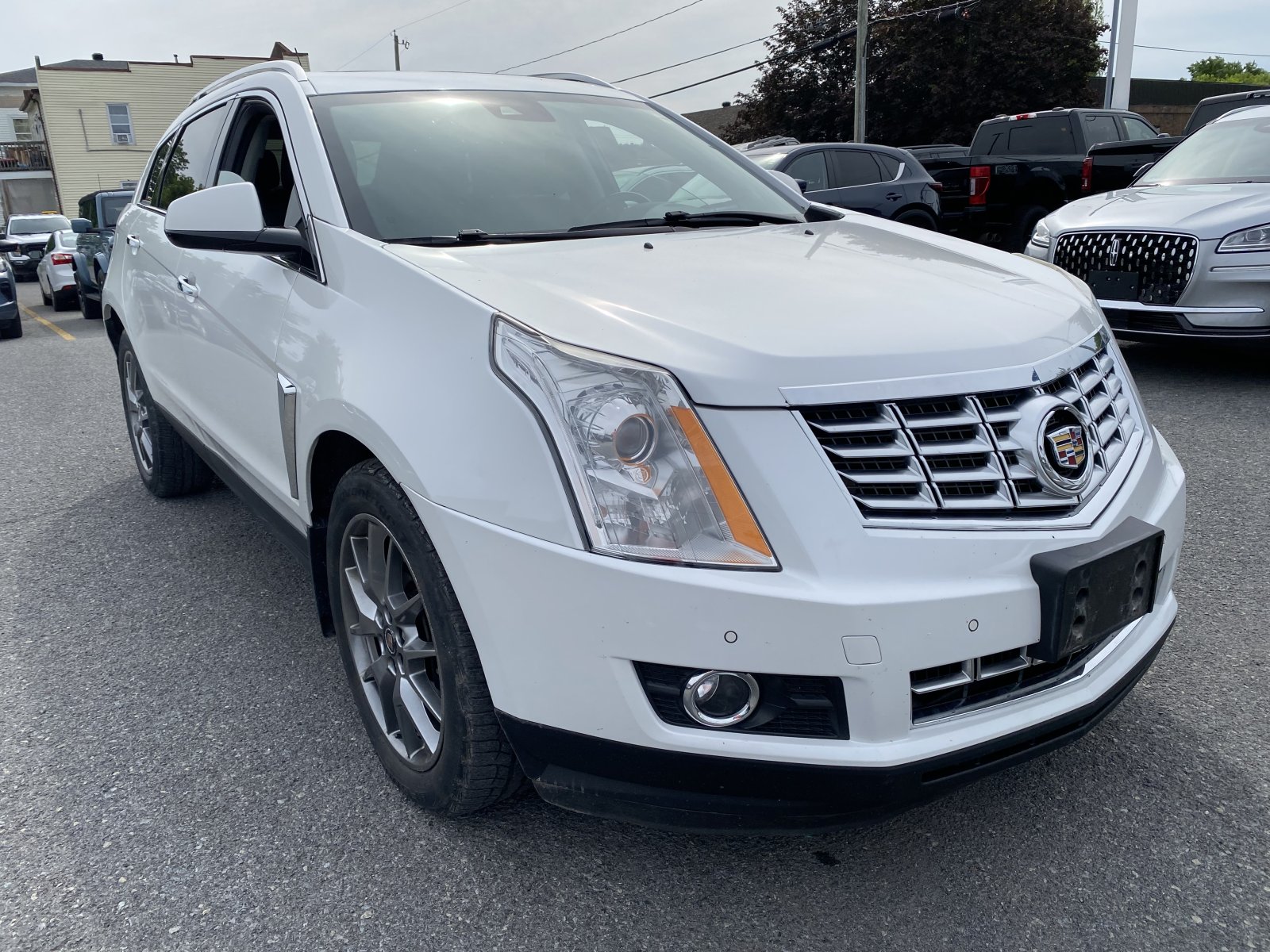 White 2015 Cadillac SRX SUV / Crossover All-Wheel Drive Automatic