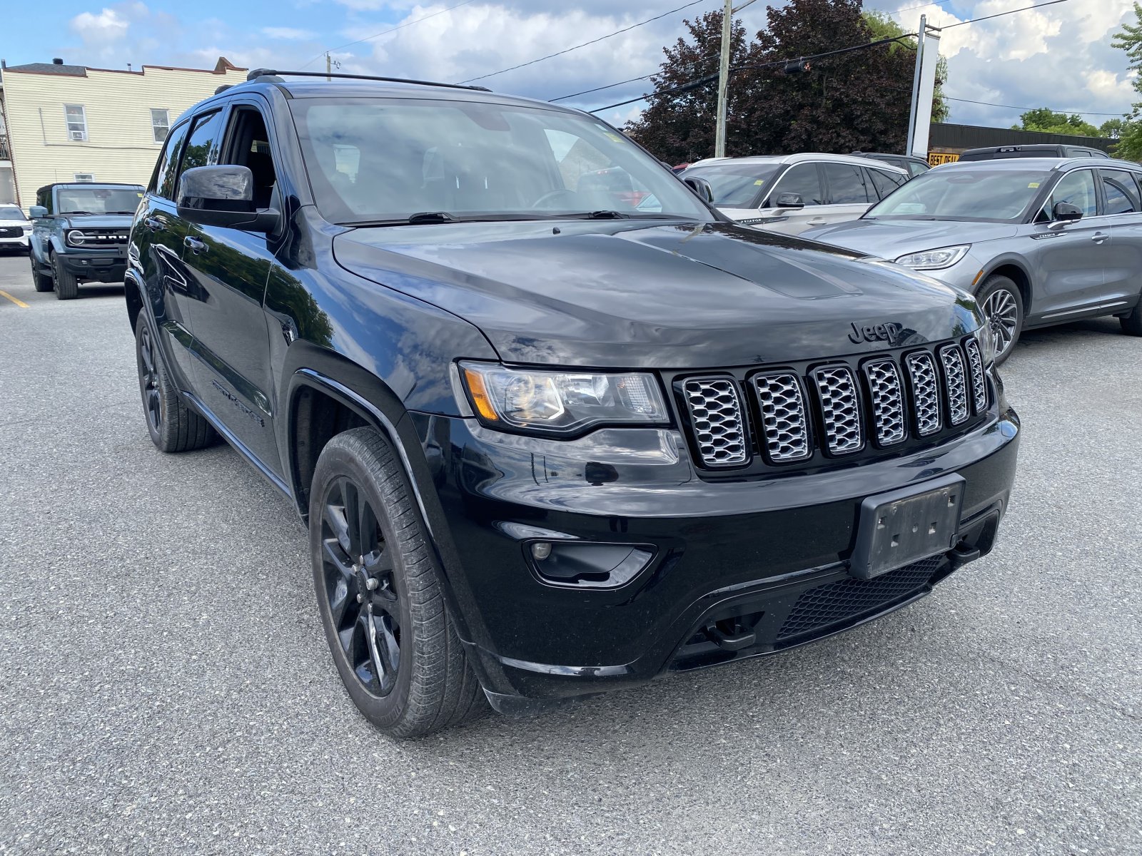 Diamond Black Crystal Pearl 2018 Jeep Grand Cherokee SUV / Crossover Four-Wheel Drive Automatic