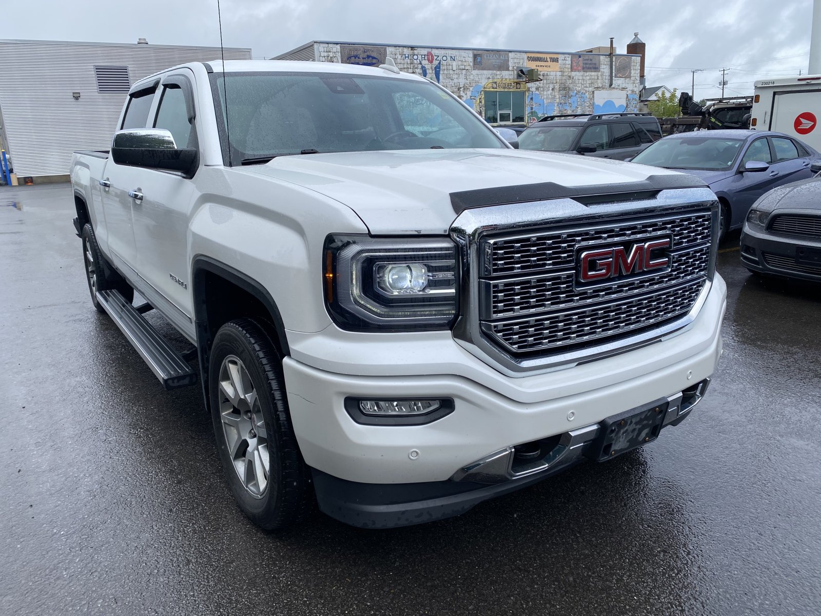 White Frost 2018 GMC Sierra 1500 Pickup Truck Four-Wheel Drive Automatic