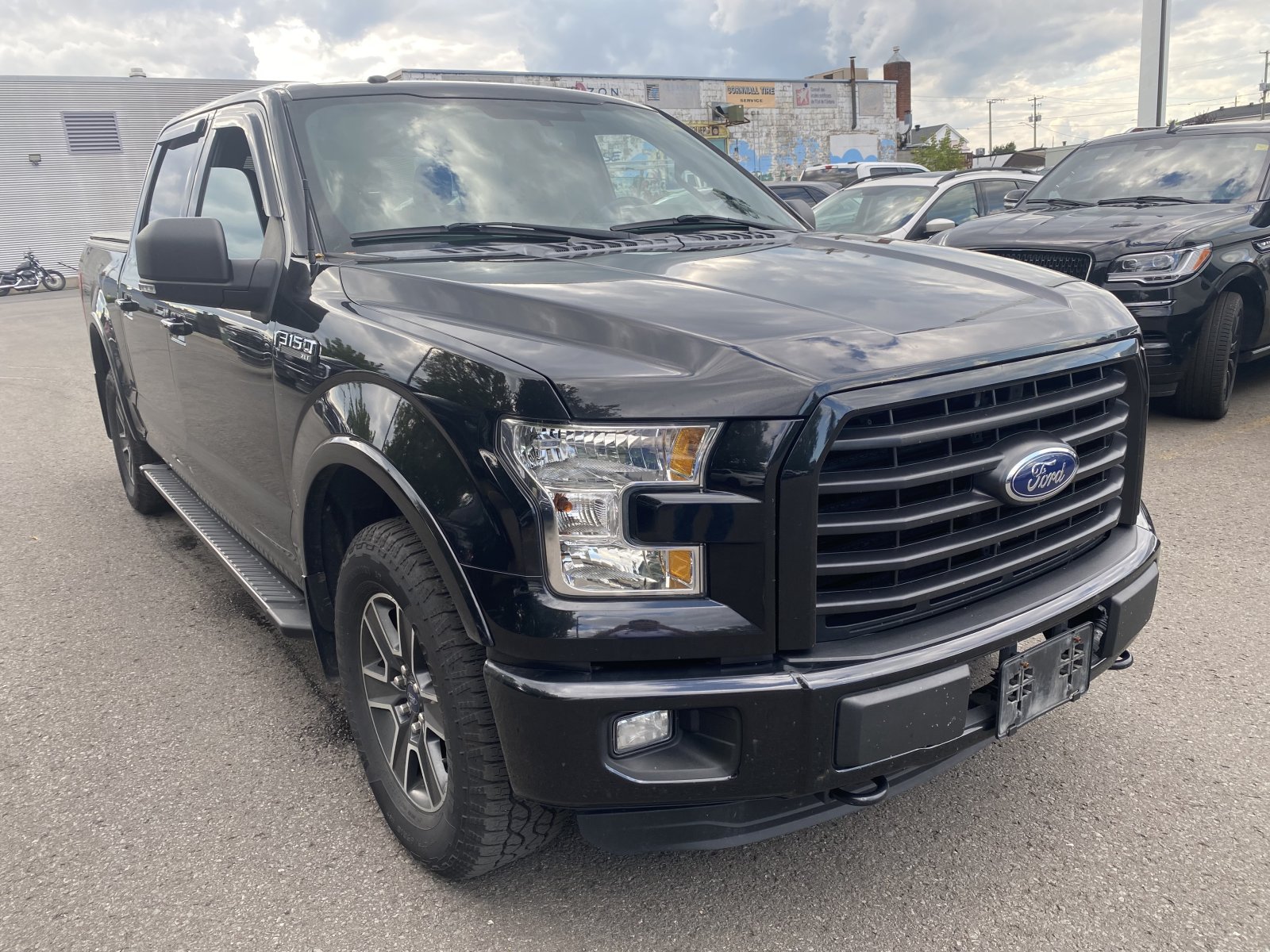 2015 Ford F-150 Pickup Truck Four-Wheel Drive Automatic