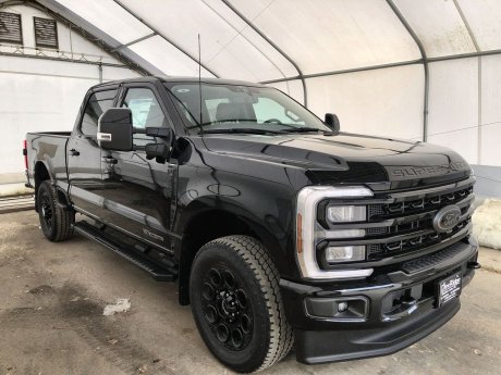 2024 Ford Super Duty F-350 SRW Lariat 